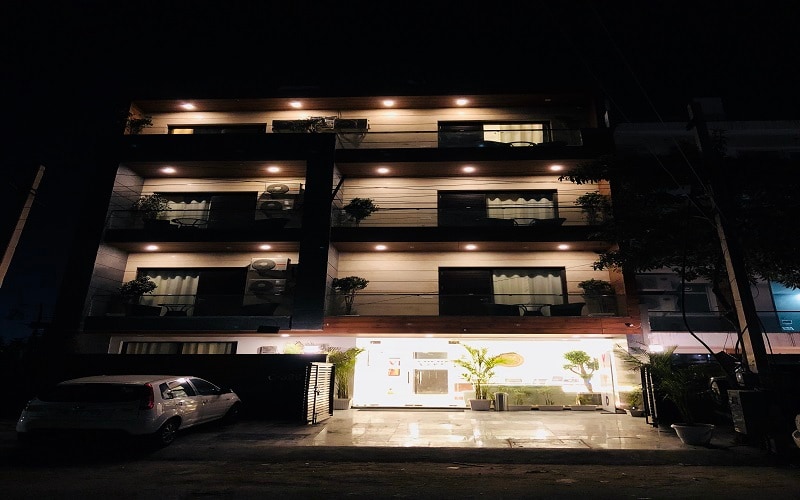 Vivid Boutique Hotel by The Hoften, Gurugram - Tap to explore photos