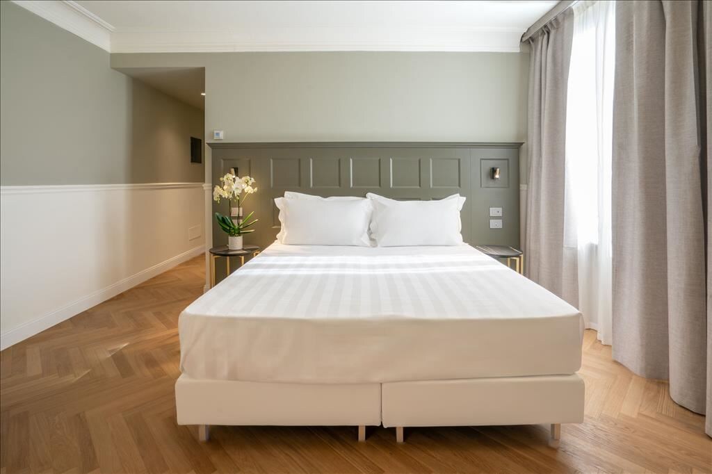 Malaspina Hotel Firenze - Tap to explore photos