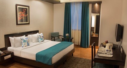 Hotel Rockland (Panchsheel Enclave) Room Type - Deluxe Room With Work Desk