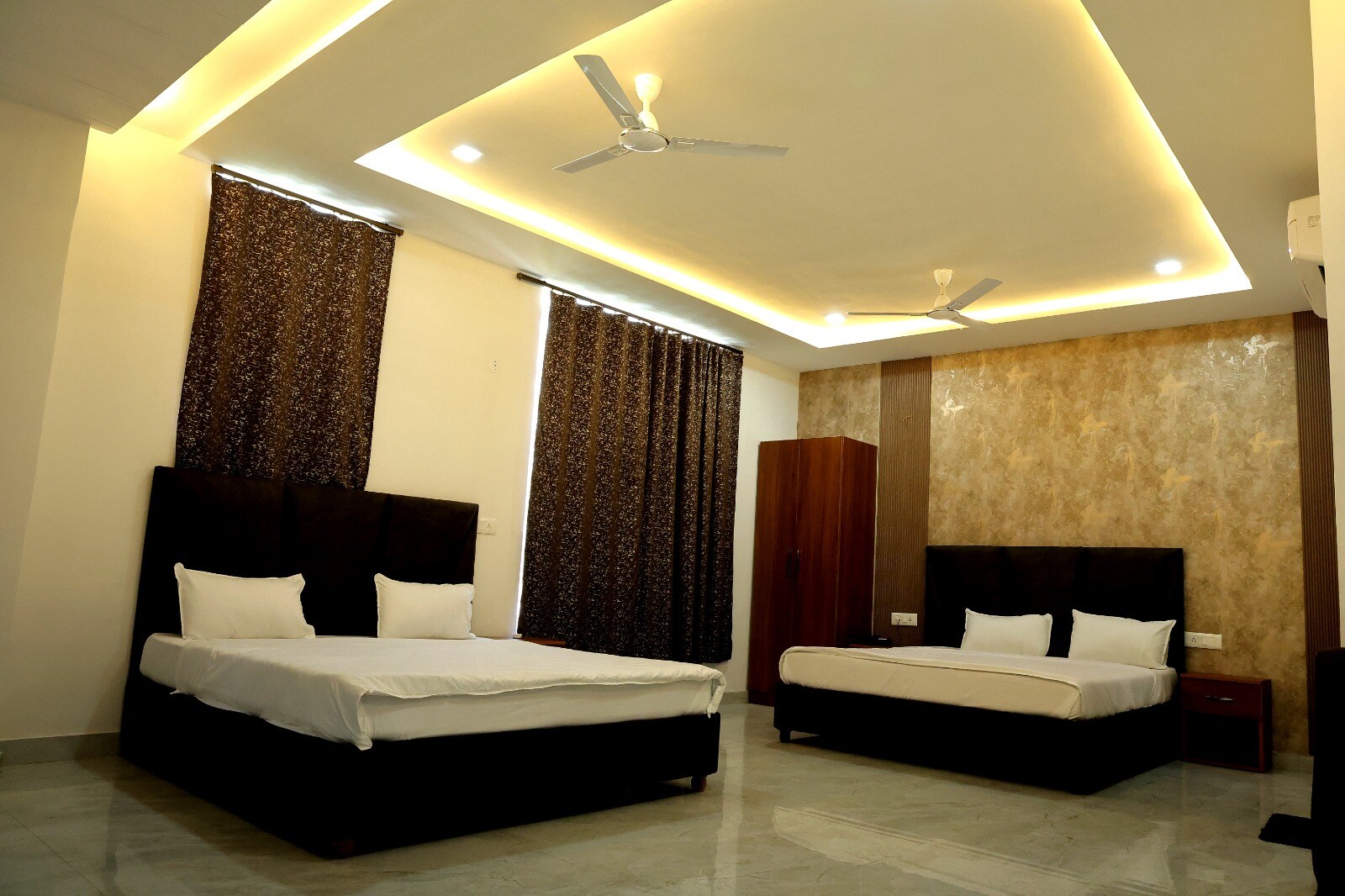 HOTEL MAURYA GREENS - Tap to explore photos