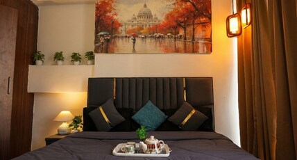 Luxurious 1BHK with Balcony Garden & City View Room Type - Luxurious 1BHK with Balcony Garden & City View