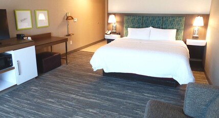 Hampton Inn Paramus, NJ Room Type - 1 KING ROOM NONSMOKE