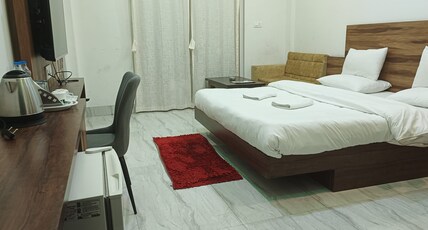 SAWDAGAR RESORT & RESTAURANT Room Type - Semi Suite Room