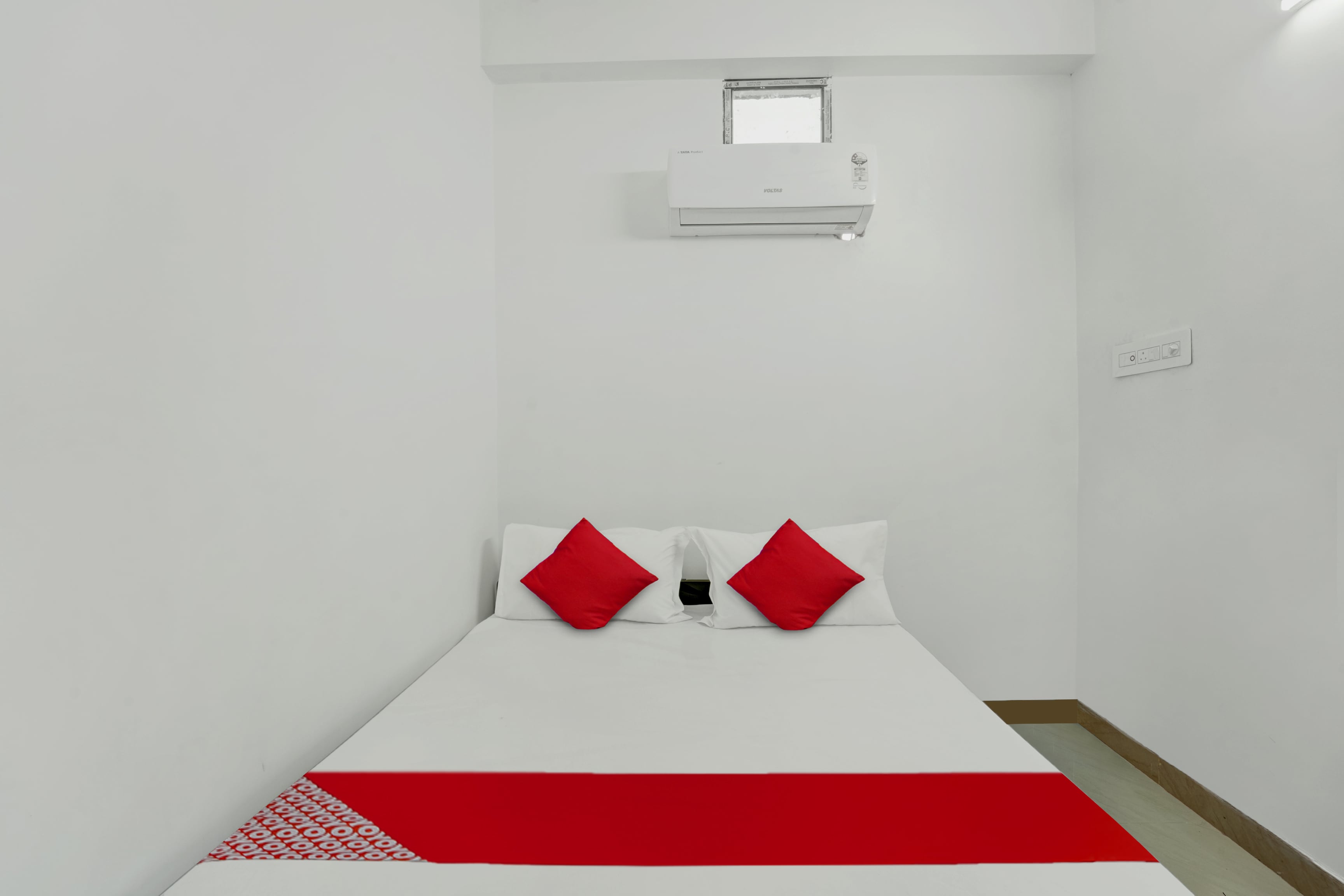 Hotel O Radha Krishna Family Hotel - Tap to explore photos