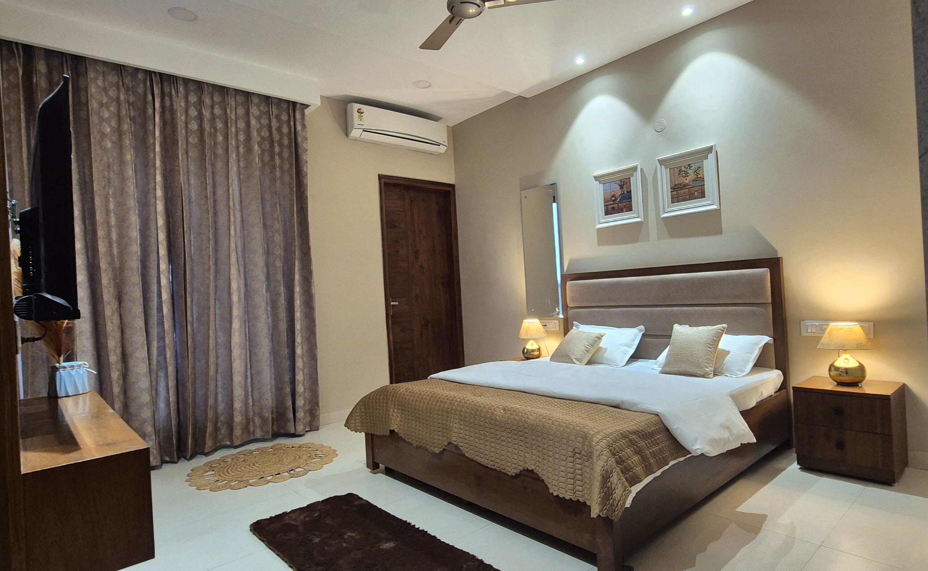 3BHK Independent Floor By Sukhavasa Stays - Tap to explore photos