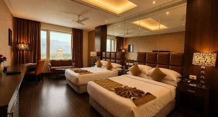 Godwin Haridwar Room Type - Family Room with Bathtub
