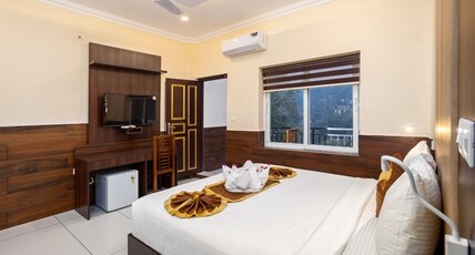 Star Emirates Luxury Resort And Spa Room Type - Suite Room AC With Balcony