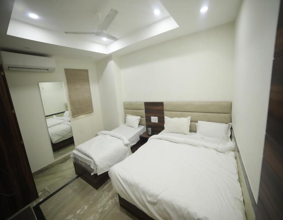 Hotel Shri Ram Agra - Tap to explore photos