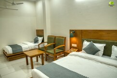 Pacific Inn Vistaar Hotels & Resorts