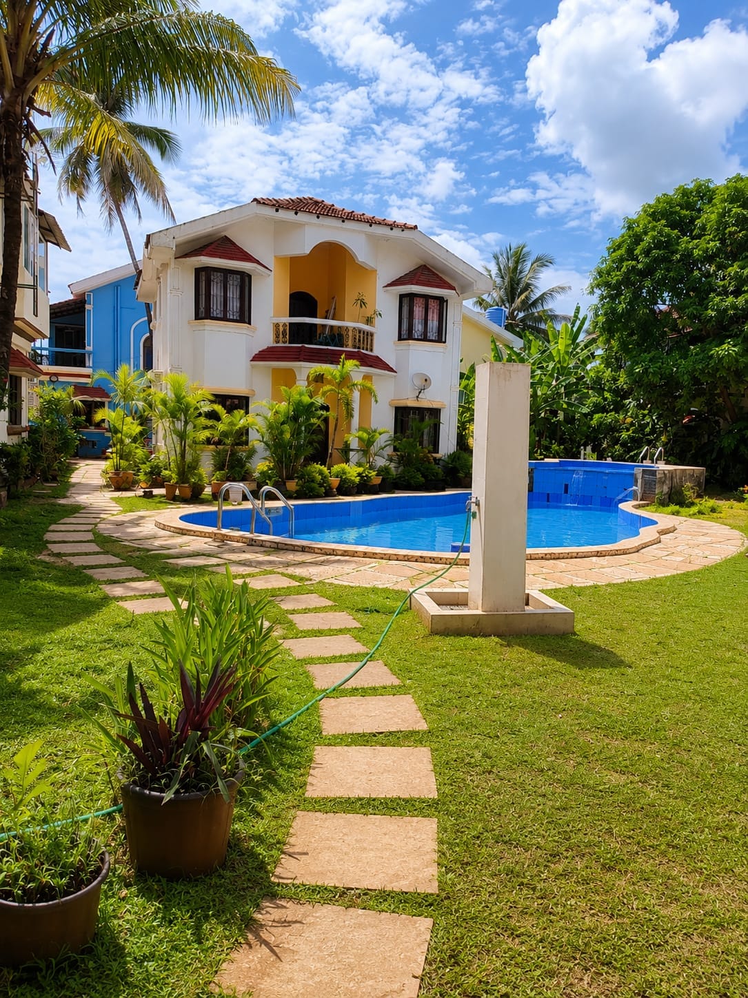 Pixy Homestay - Tap to explore photos