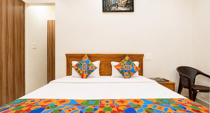 FabHotel HKD Divine Stay Room Type - Deluxe Room FabHotel HKD Divine Stay Room Type - Deluxe Room