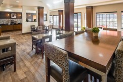 Best Western Plus Hill Country Suites