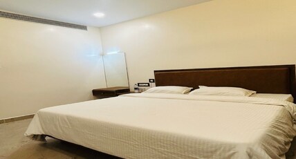 Grand Sri Krishna Residency Room Type - Deluxe Room