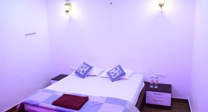 Shubhodaya grand Room Type - Deluxe NON AC Room