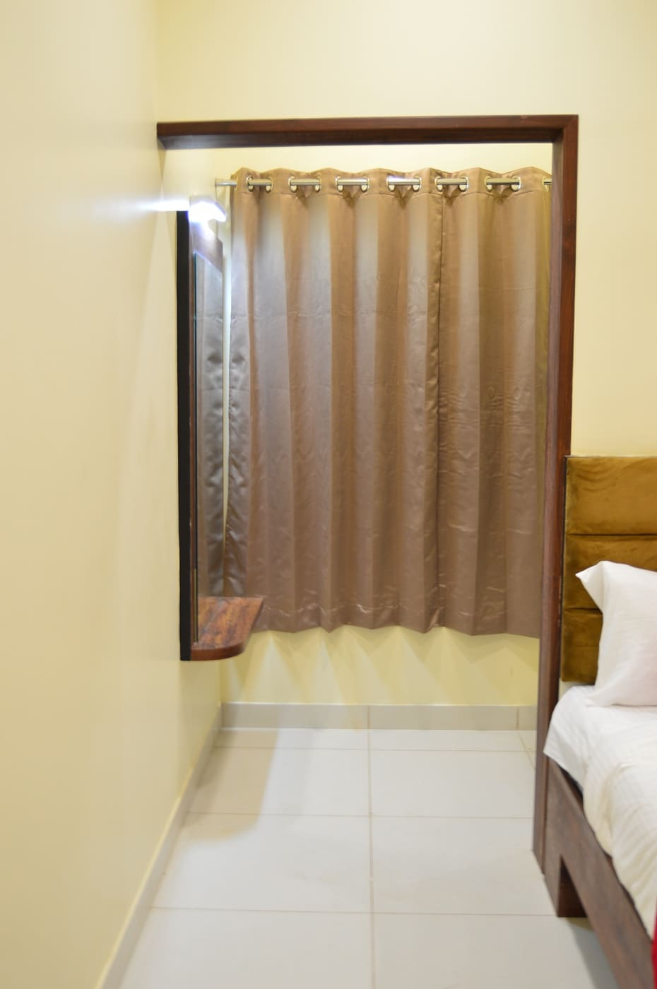 Vbis Inn,Tumkur - Tap to explore photos