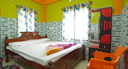 GOURANGA GUEST HOUSE Room Type - Deluxe Non AC Double bed
