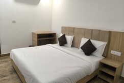 HOTEL O KING PLACE