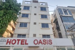 Hotel Oasis