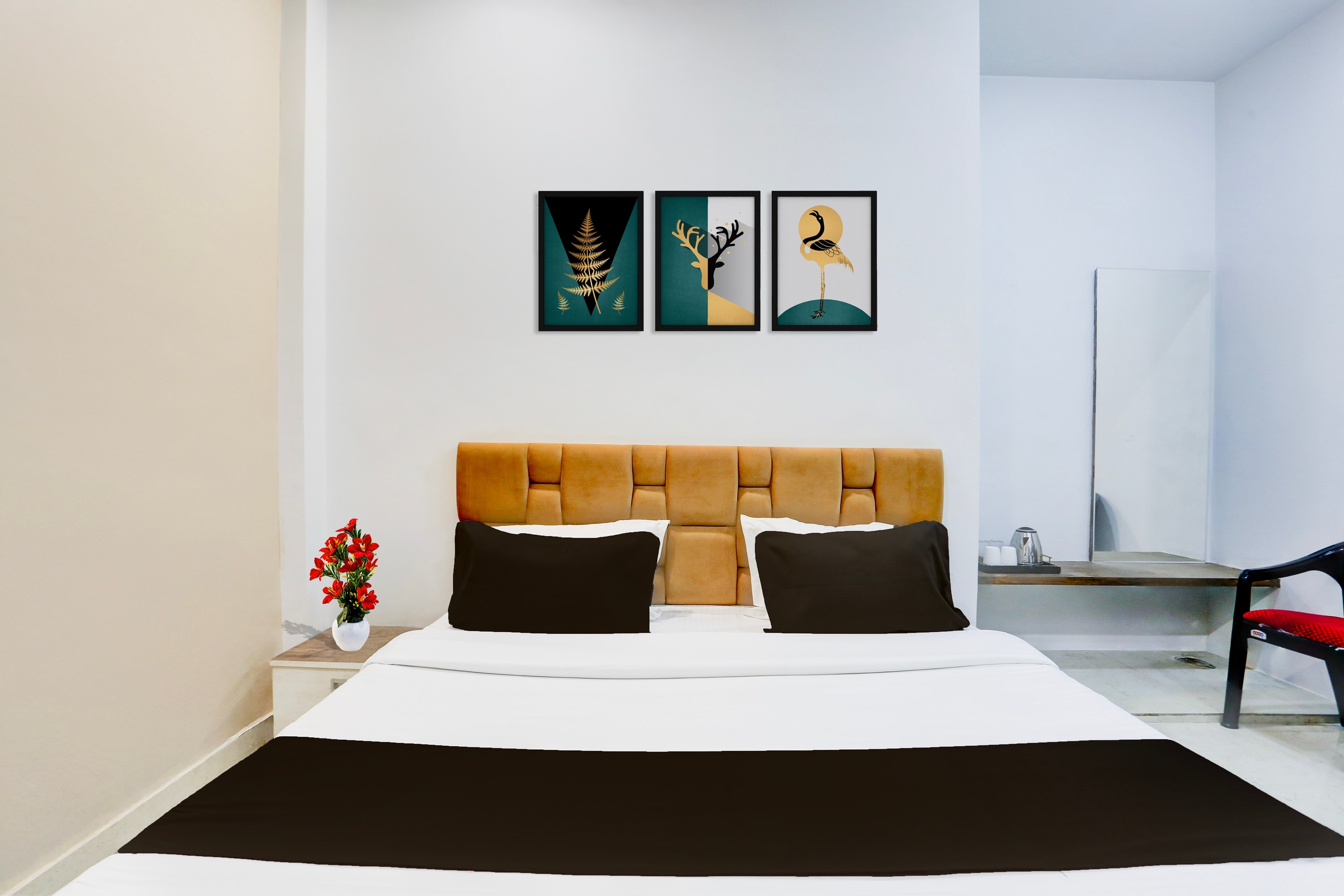 OYO Hotel O Bareilly Near Satellite Bus Stand - Tap to explore photos