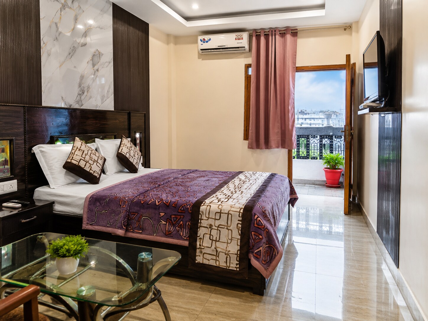 Hotel Anmol - Tap to explore photos
