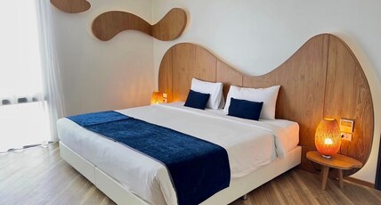 KLUB Hotel Room Type - Deluxe Double Room