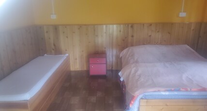 SONAM CHODEN HOMESTAY Room Type - Bedroom 3