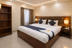 Lotus Stay By Hotel MR Opposite Aishbagh Railway Station