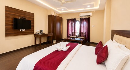 DEENANATH HERITAGE Room Type - Executive Room