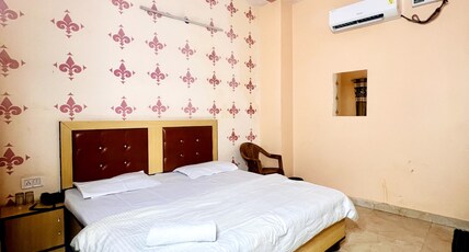 Hotel Jaura Inn Room Type - Double bed rooms