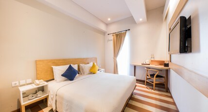 The ONE Legian - Kuta Room Type - Deluxe Pool View - STATIC