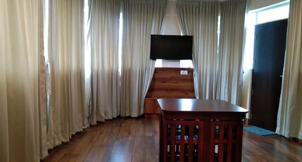 Boat Resort Room Type - Deluxe Room With Balcony