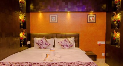 Hotel Shree Inn, Talasari Room Type - Suite Room with Bathtub (Sea View)