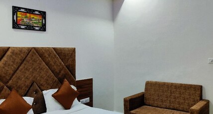Hotel Mountain View, Anand Room Type - Deluxe Ac