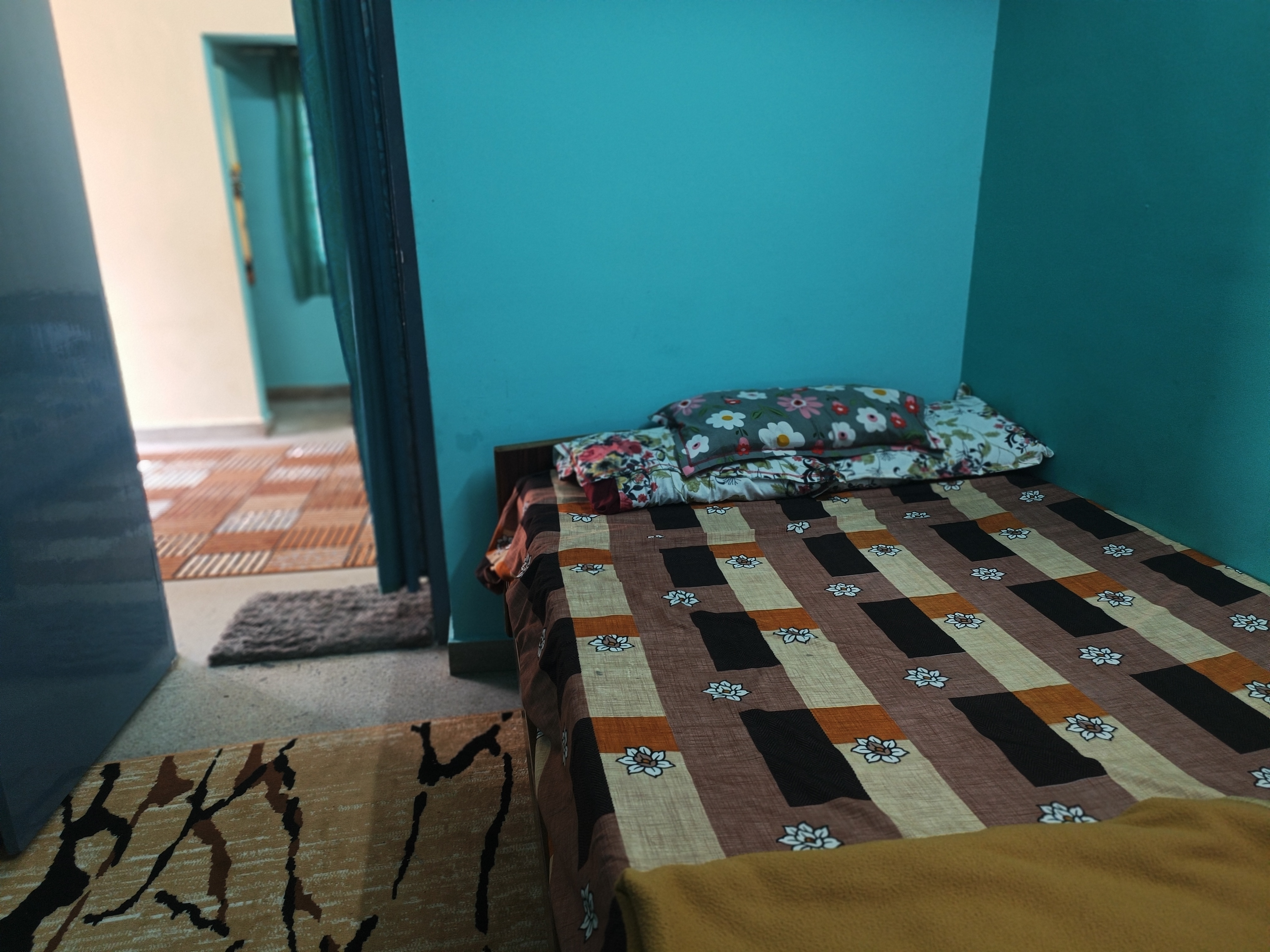 Liya family home stay - Tap to explore photos