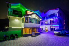 Rudra Mountain INN