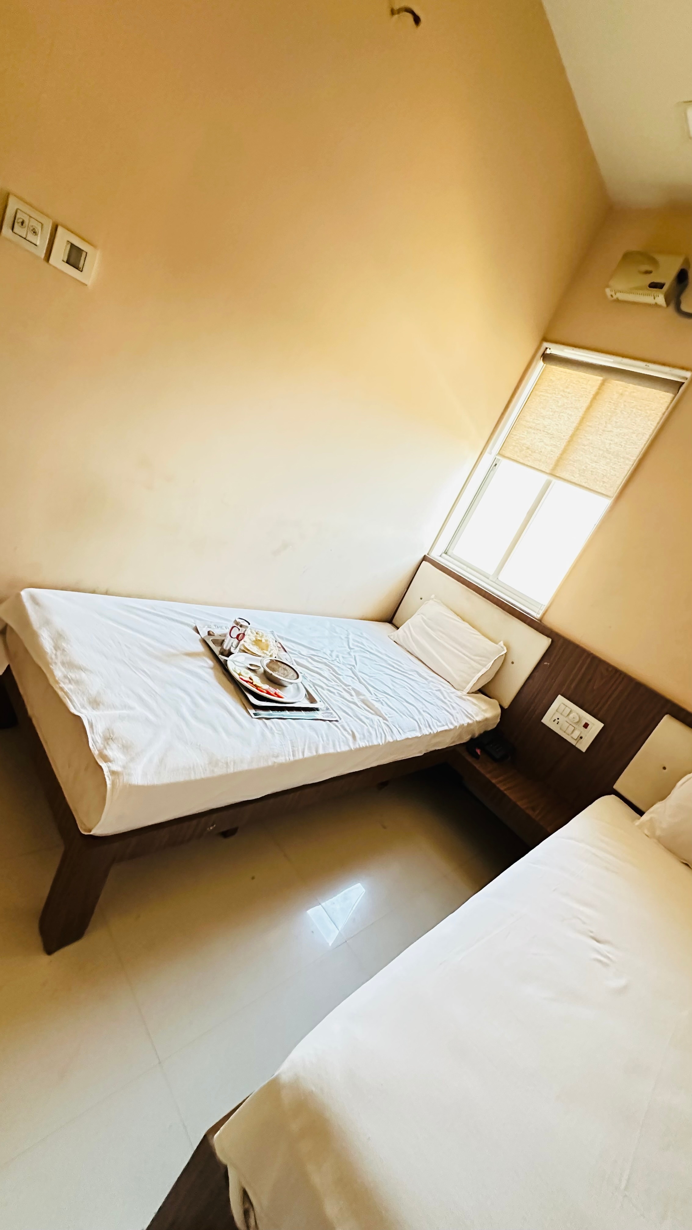 Hotel New Ludhiana - Tap to explore photos