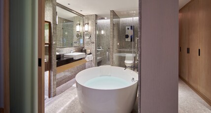Crowne Plaza Kunming Ancient Dian Town Room Type - 2 Twin Standard Accessible