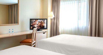 Novotel Monterrey Valle Room Type - Standard with 2 double beds Novotel Monterrey Valle Room Type - Standard with 2 double beds