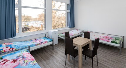 NEOHOSTEL Berlin - MAXFLI Beteiligungs GmbH Room Type - Bed in 4-Bed Dorm (Mixed sexes)