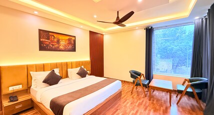 The Prominence Hotel Room Type - Deluxe Room