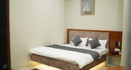 HOTEL SHREE VRINDA Room Type - Luxury Room