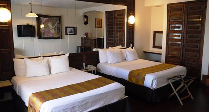 Best Western El Cid Room Type - 2 Queen Beds, Non-Smoking, Wet Bar, Refrigerator