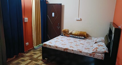 Pandey Guest House Room Type - Bedroom 2