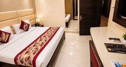 HOTEL ROCKLAND & RESTAURANT ( Gopalpura ) Room Type - Deluxe Room HOTEL ROCKLAND & RESTAURANT ( Gopalpura ) Room Type - Deluxe Room