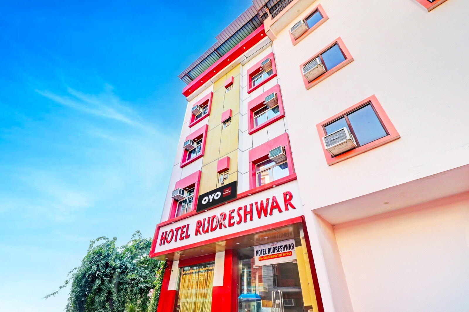Hotel Rudreshwar - Tap to explore photos