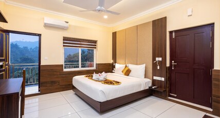 Star Emirates Luxury Resort And Spa Room Type - Premium Room AC With Balcony