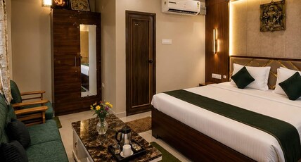 Near Bapu Pariksha Parisar Room Type - Bedroom 1