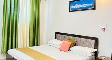 Anandmay Homestay's, ISBT Rishikesh Room Type - Superior King Room