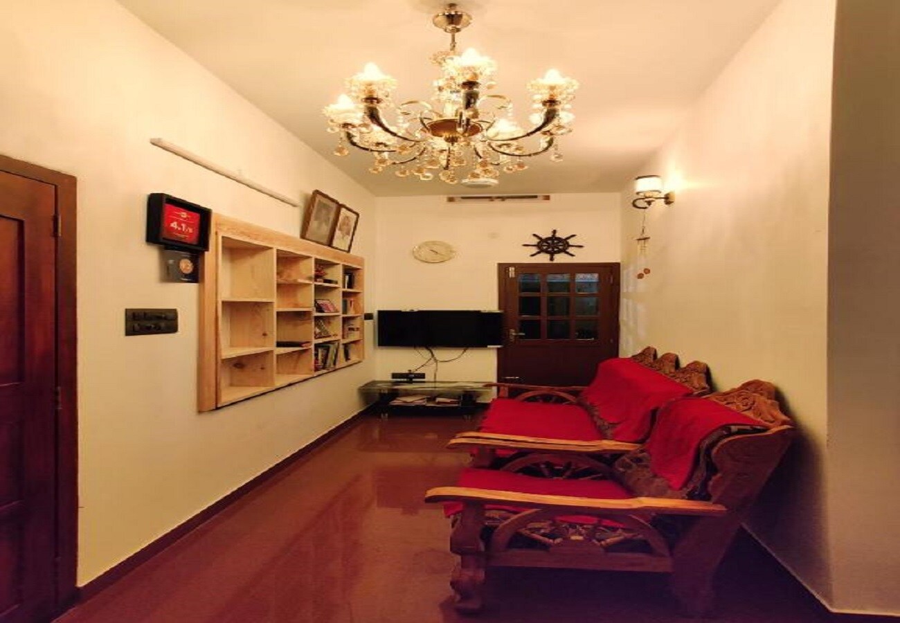 Calvins Homestay - Tap to explore photos