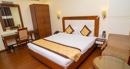 Hotel Simran Heritage Room Type - Executive King Bed Room